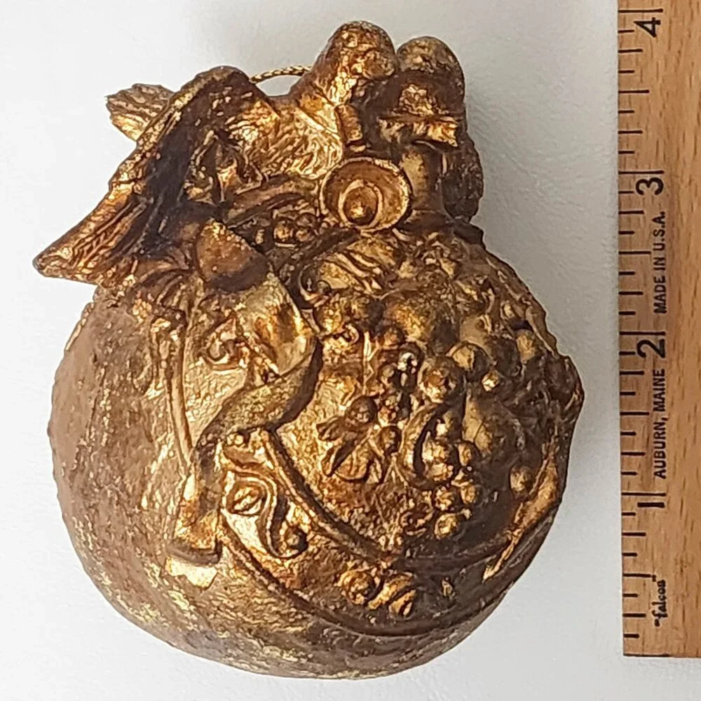 Holiday Gold Leaf Ornaments Handmade: 1 Gold Leaf Globe with Doves Ornament